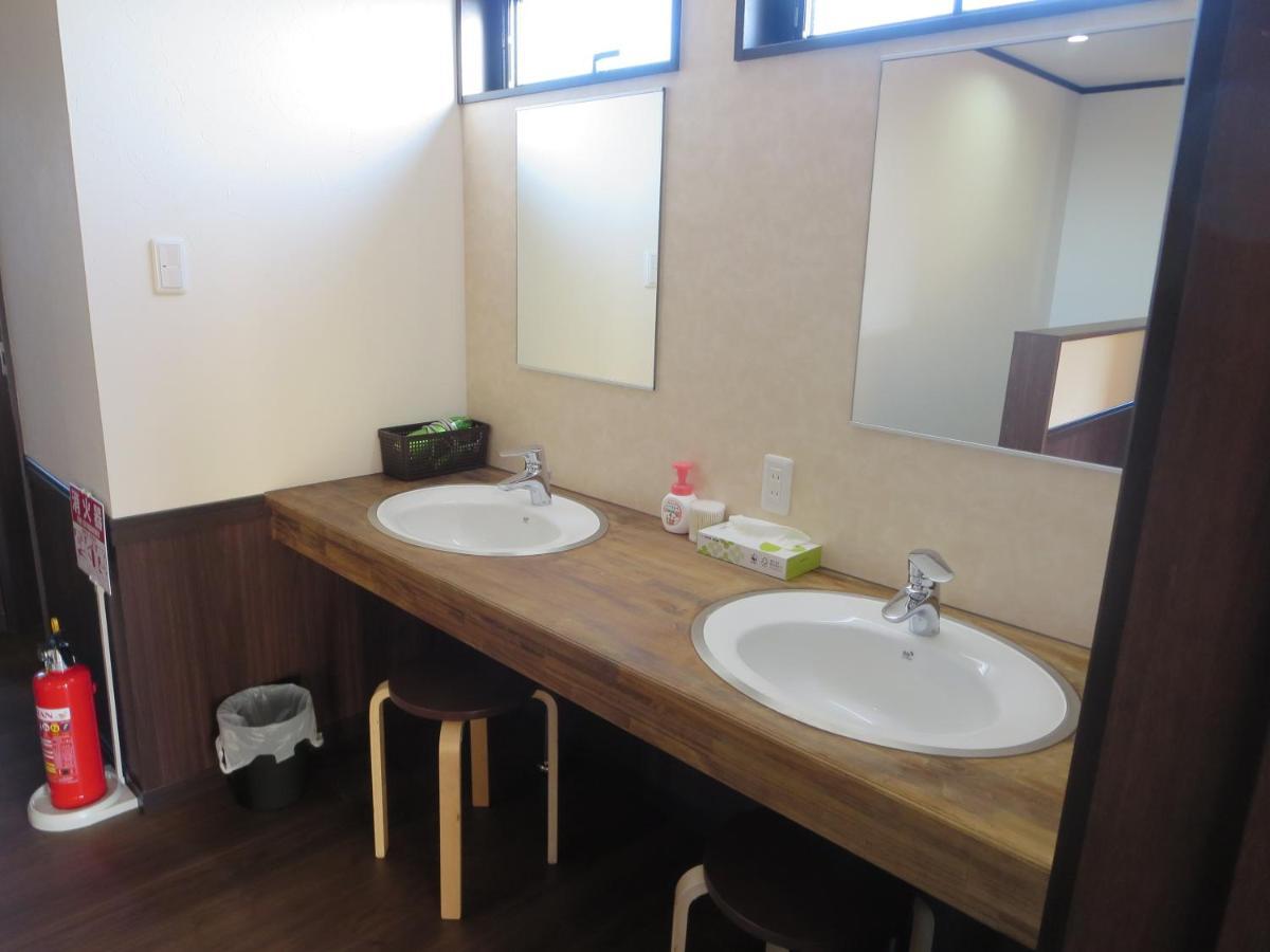 Minshuku Iwakawa Hotel Yakushima  Ngoại thất bức ảnh